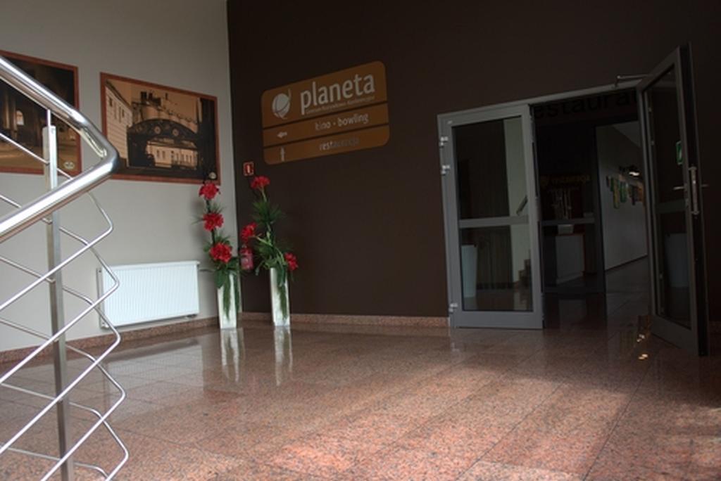 Hotel Planeta Brzesko Exterior foto